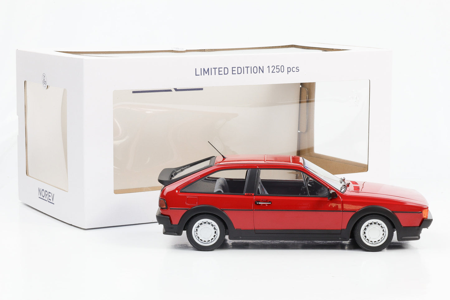 1:18 VW Volkswagen Scirocco GTX 16V 1988 rot Norev 188630