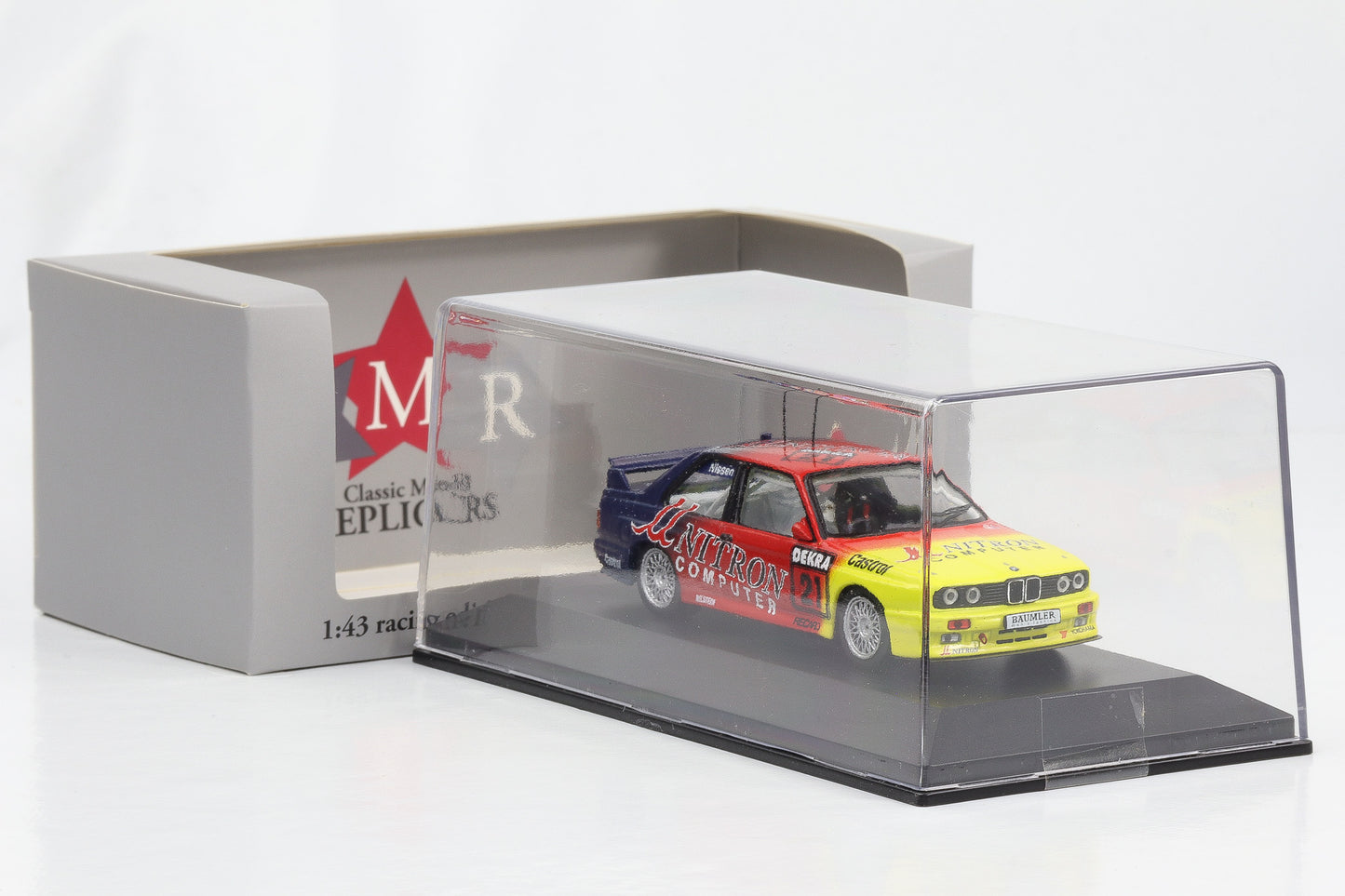 1:43 BMW M3 E30 Unitron #21 DTM 1992 Kris Nissen CMR