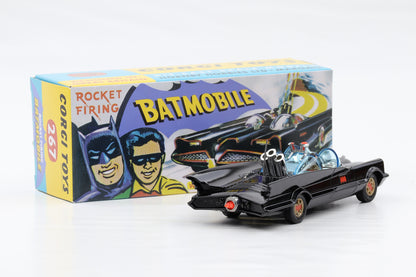 Corgi Toys Batmobile Rocket Firing Batmobile with Batman and Robin Nr. 267 Repro 1:50