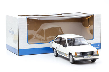 1:18 Opel Corsa A Sprint weiss 1983 MCG diecast MCG18432