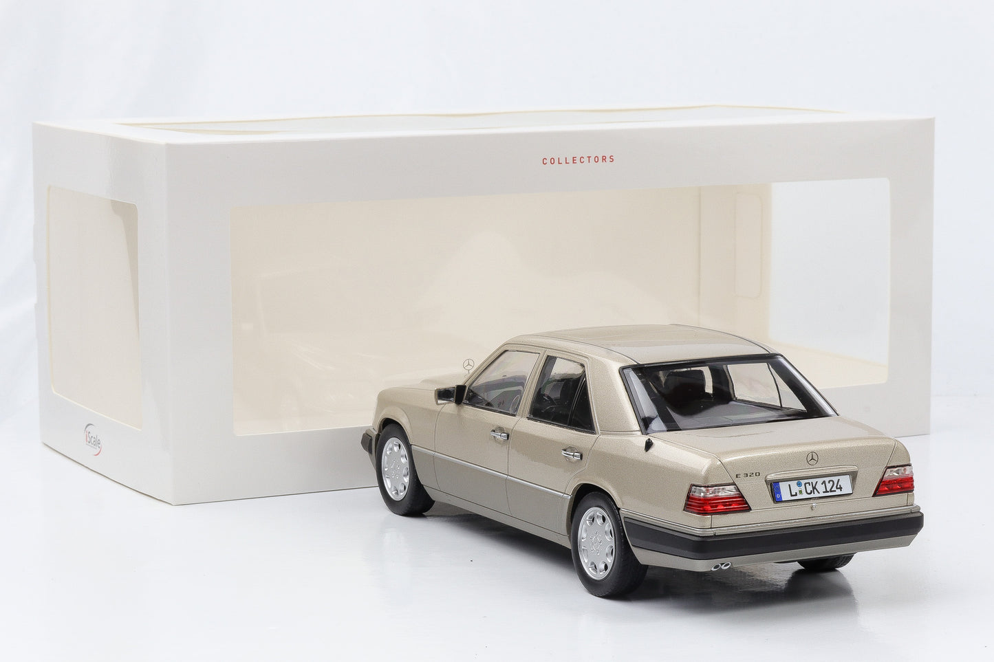 1:18 Mercedes-Benz E-Klasse E320 rauchsilber 1989 iScale diecast