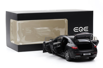 1:18 Mercedes-Benz EQE AMG Line V295 graphitgrau mango 2023 NZG Dealer