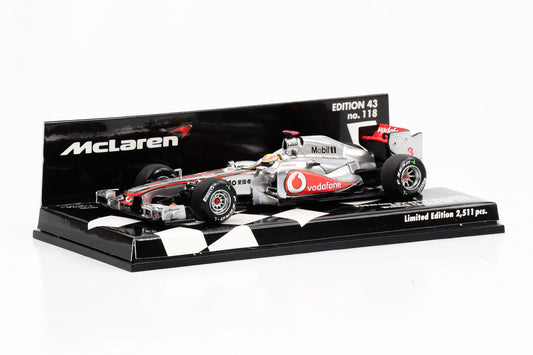 1:43 Minichamps Vodafone McLaren Mercedes MP 4-26 Winner Chinese GP L. Hamilton F1 2011