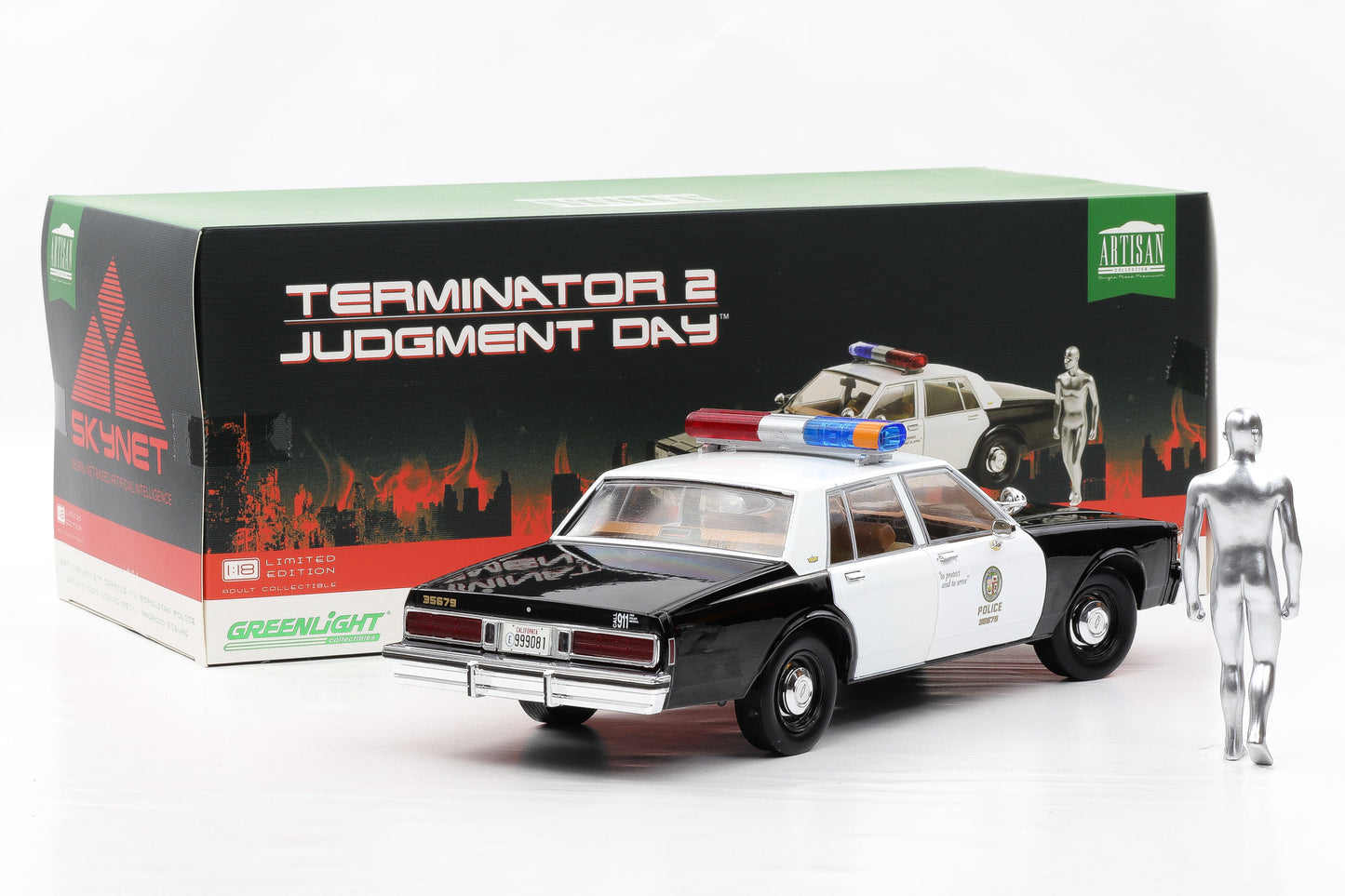 1:18 Greenlight Chevrolet Caprice Police 1987 Terminator 2 mit T-1000 Figur Moviecar