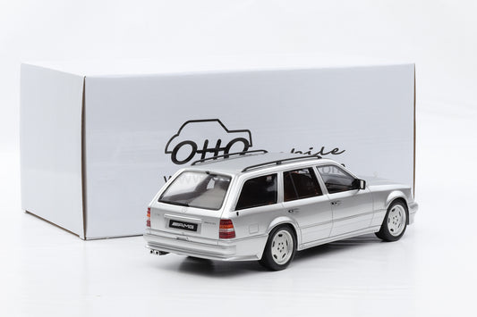 1:18 Ottomobile Mercedes-Benz S124 E36 AMG T-Modell silber OT889