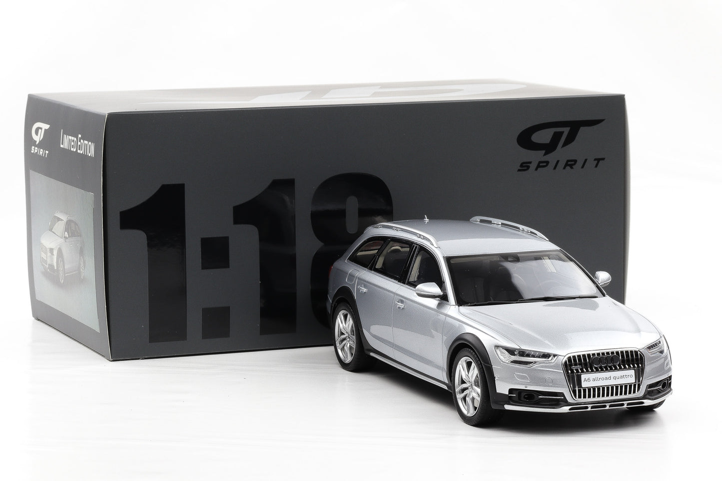 1:18 GT Spirit Audi A6 Allroad Quattro Avant C7 2012 Floret silber mit Vitrine