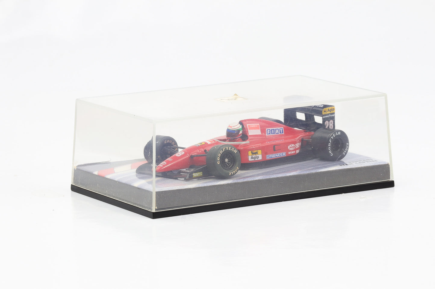 1:43 Minichamps Ferrari F 92 A (AT) Ivan Capelli #28 Formula 1 1992