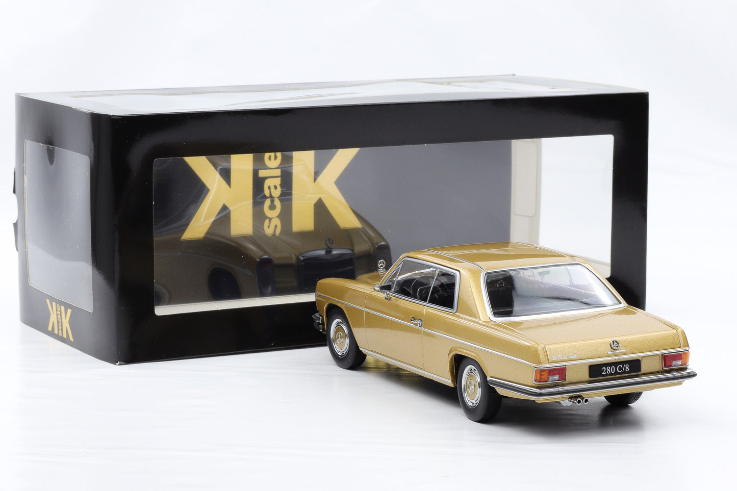 1:18 Mercedes-Benz 280C/8 Coupe W114 1969 metallic gold KK-Scale mit Vitrine