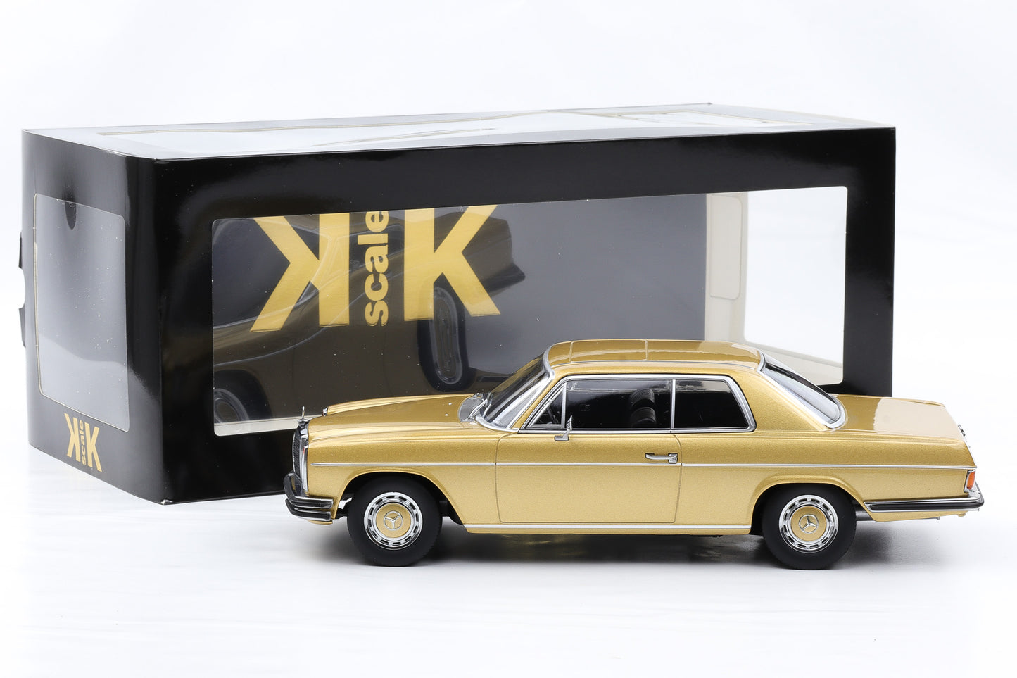 1:18 Mercedes-Benz 280C/8 Coupe W114 1969 metallic gold KK-Scale mit Vitrine
