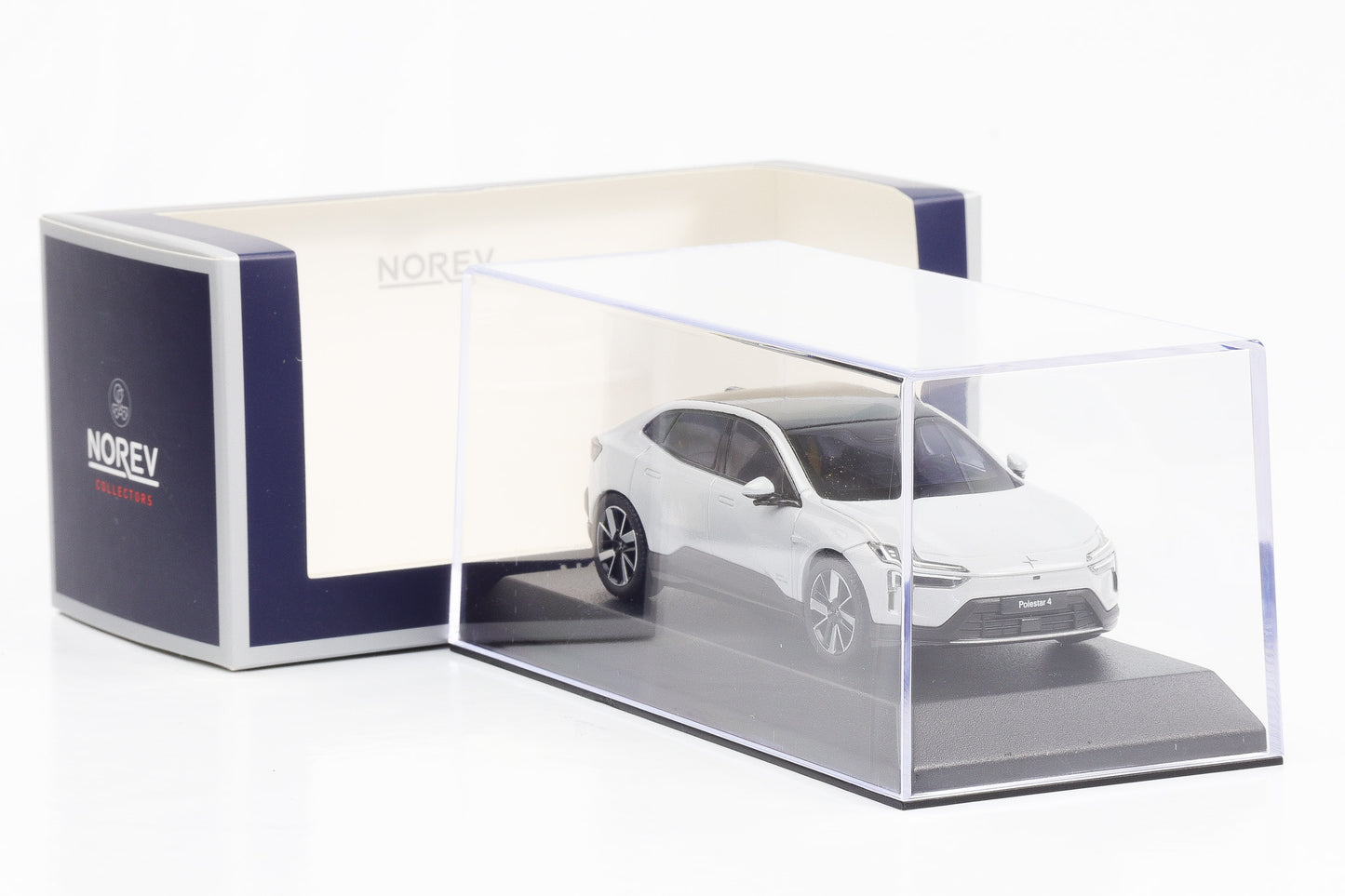 1:43 Polestar 4 2024 Magnesium Norev 874012 diecast