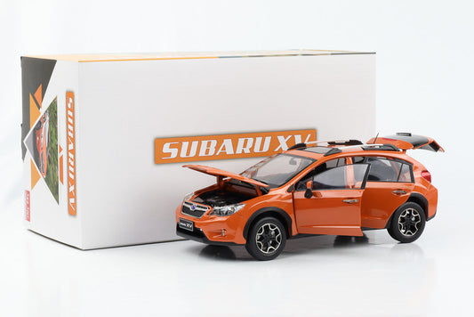 1:18 صندوق تاجر Subaru XV SUV كامل الفتح باللون البرتقالي SunStar 5571