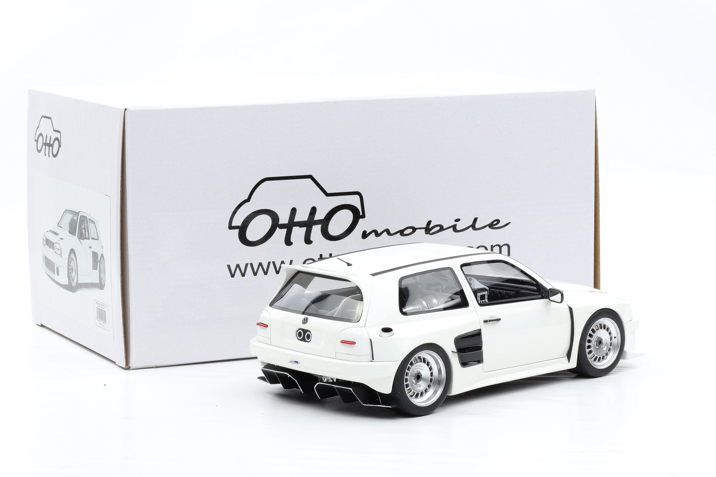 1:18 OTTOmobile VW Volkswagen VW Golf 3 III Khyzyl Saleem 2024 white OT1110