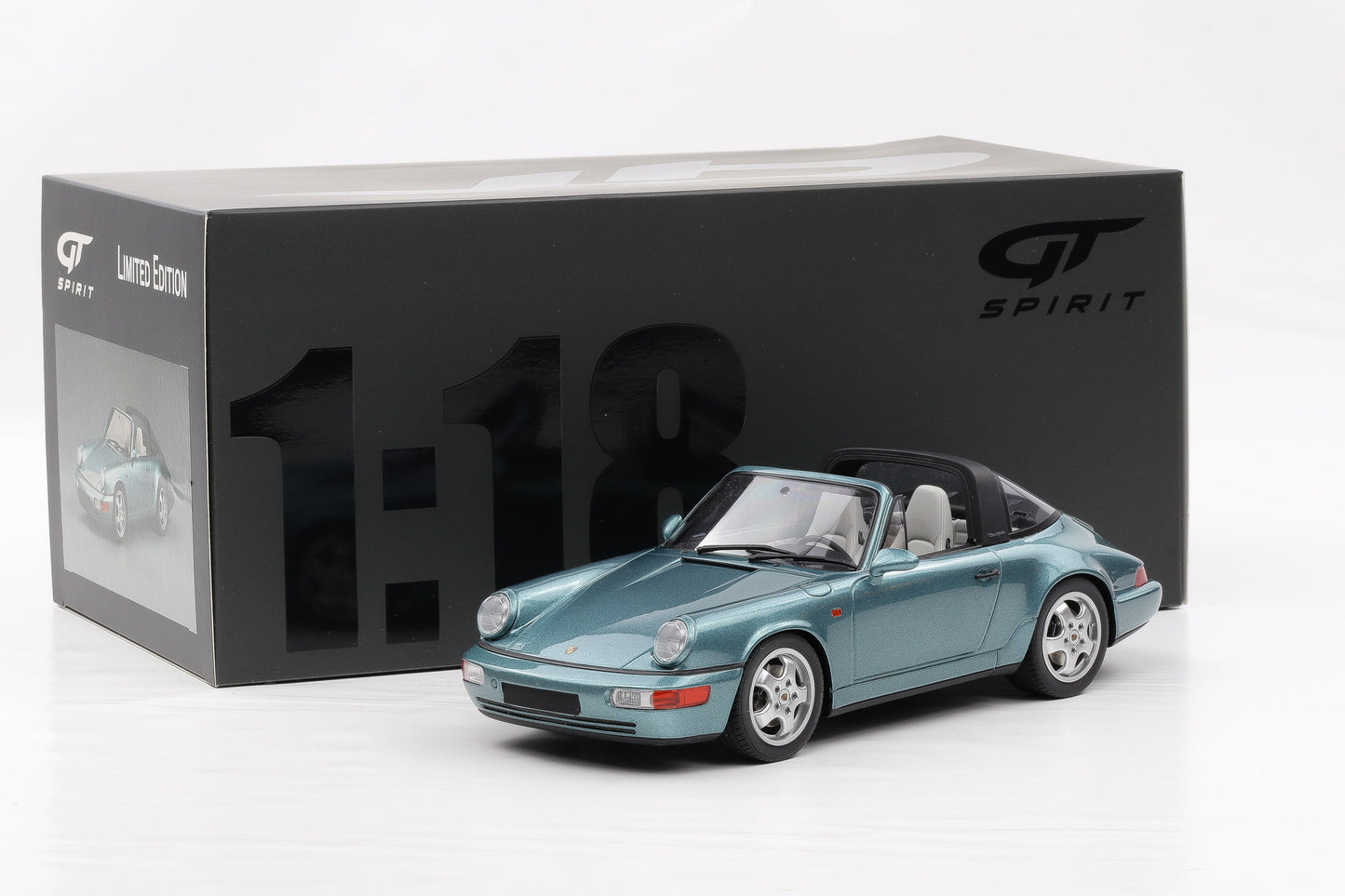 1:18 GT Spirit Porsche 911 964 Targa 1991 türkis metallic GT805 mit Vitrine