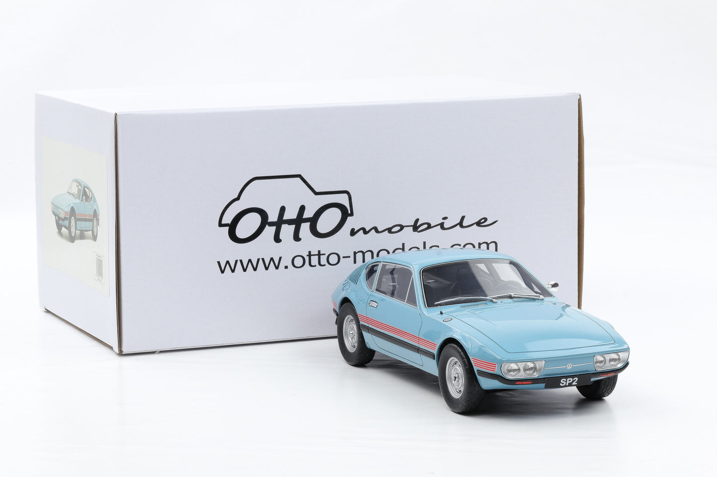 1:18 OTTOmobile VW SP2 Brasil 1972 Basiss VW 1600 (Typ 3) Sportcoupe + Vitrine