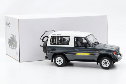 1:18 OTTOmobile Toyota Land Cruiser LJ 73 1987 grau OT437 + Vitrine