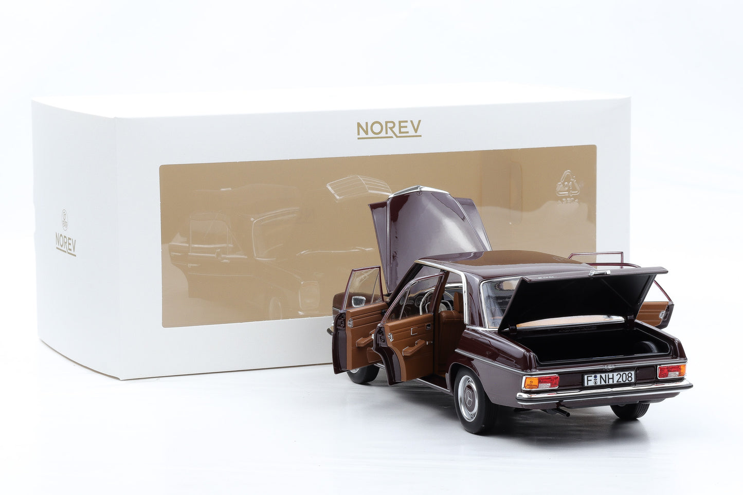 1:18 Norev Mercedes-Benz 200 /8 W115 dunkelrotbraun 1973 183778 limited