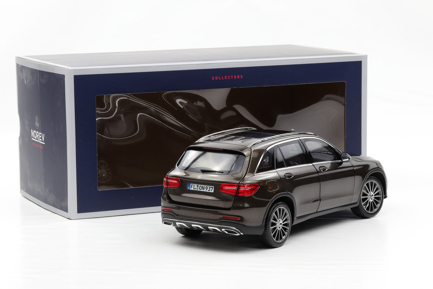 1:18 Norev Mercedes-Benz GLC X253 2015 Brown metallic 183487
