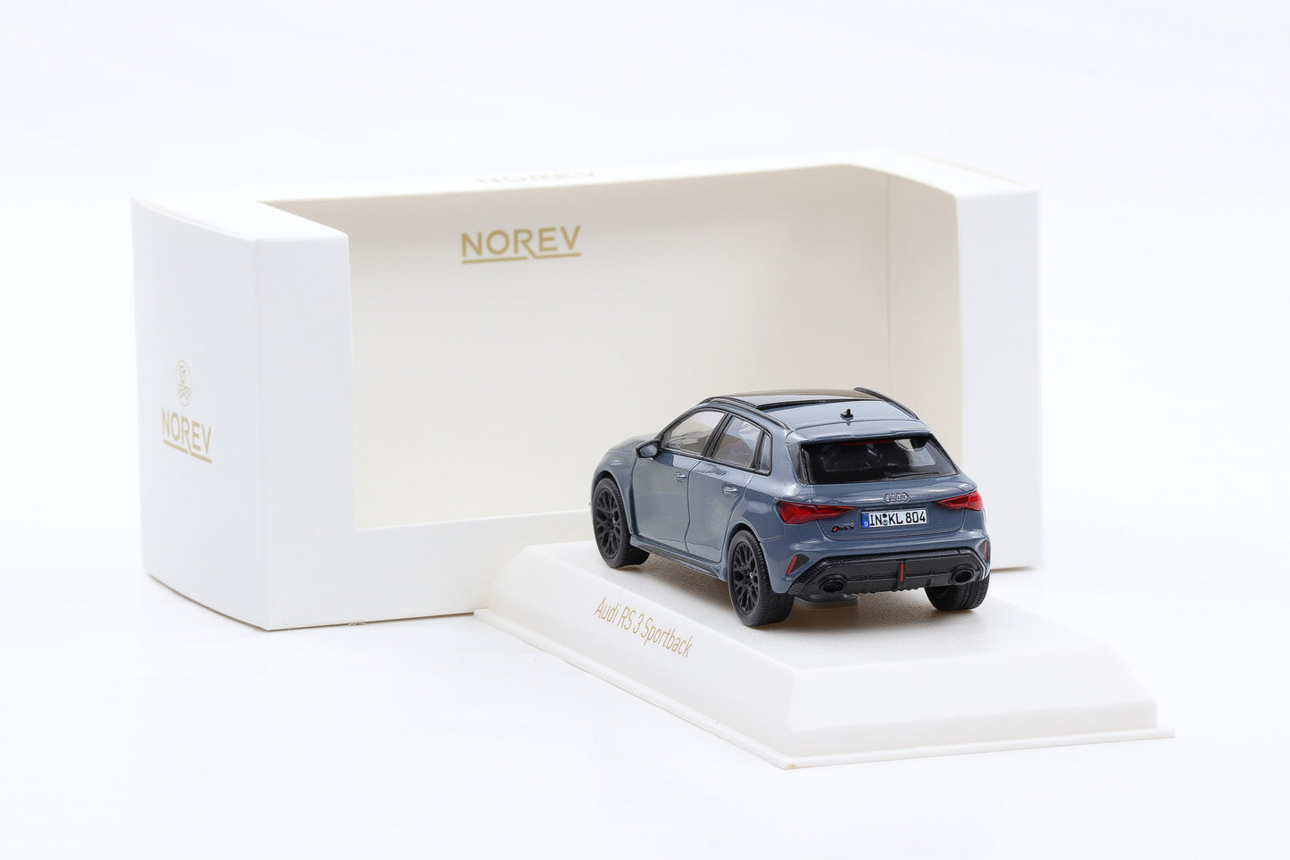 1:43 Norev Audi RS3 Sportback 2025 Kemora grey 930120