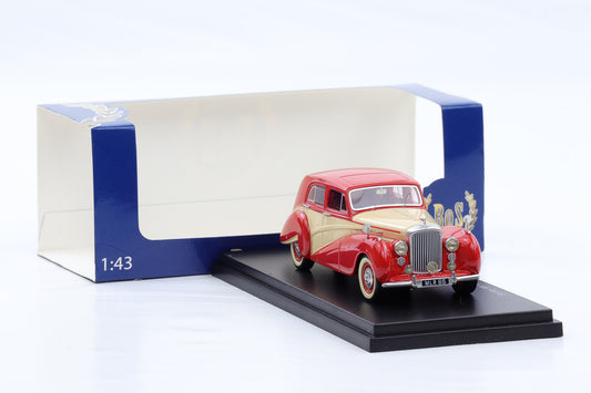 1:43 BOS Bentley MK Harold Radford Countryman Saloon red / beige 1951
