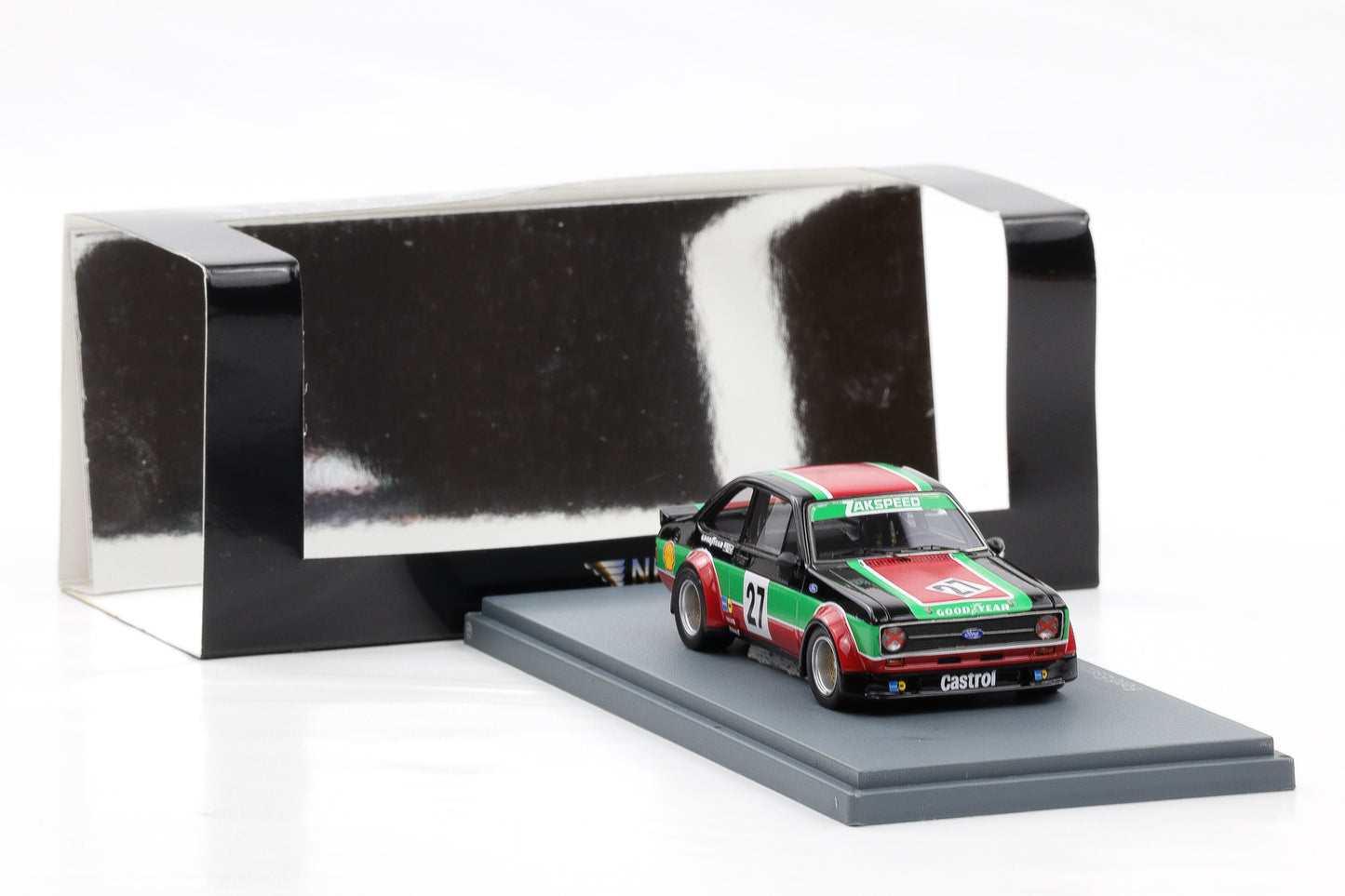 1:43 NEO Ford Escort RS Gr. 2 # 27 Castrol-ETCC 1976 resin