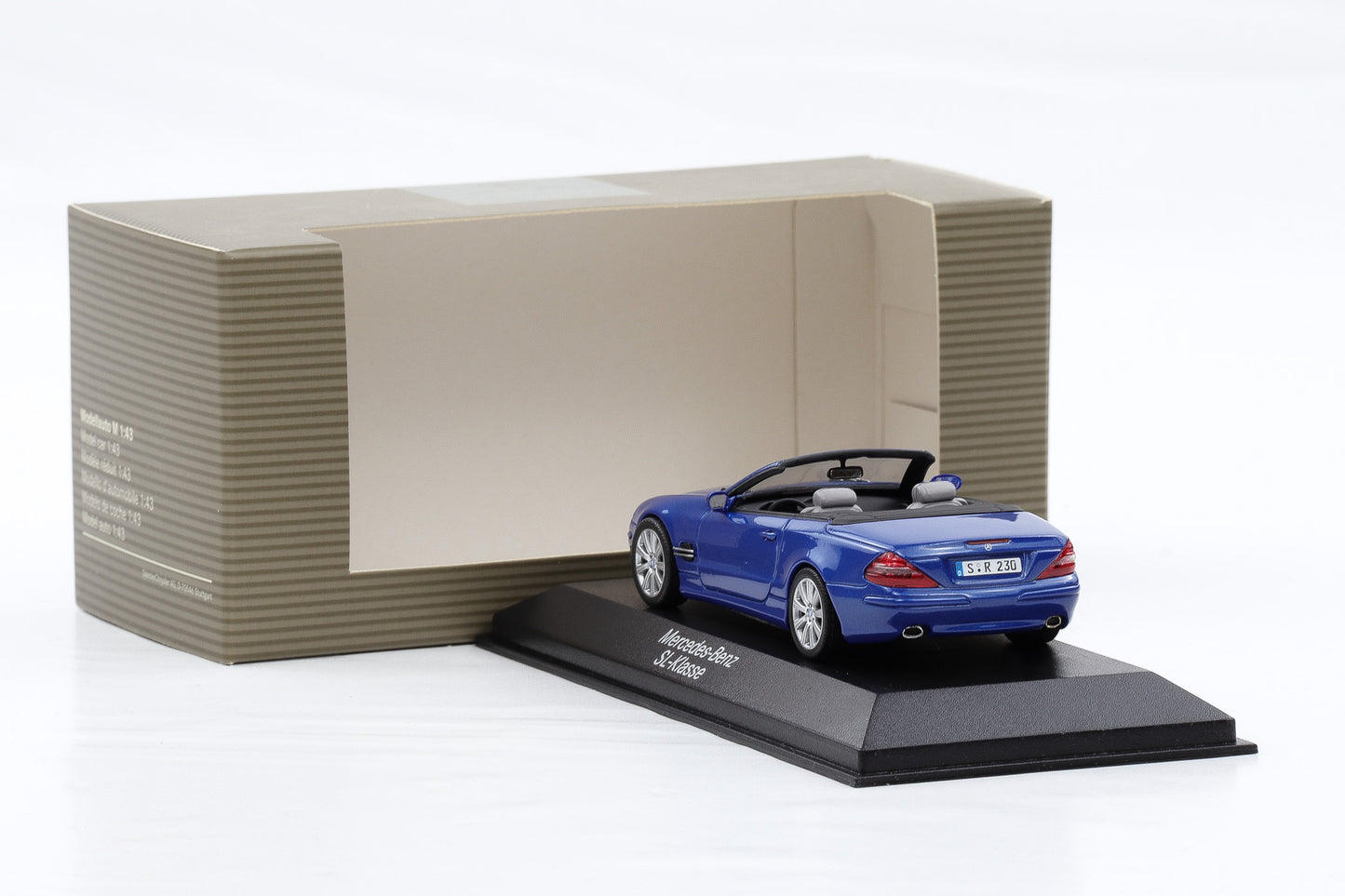 1:43 Minichamps Mercedes-Benz 500 SL-Class 2008 R230 Facelift Japisblau Dealer
