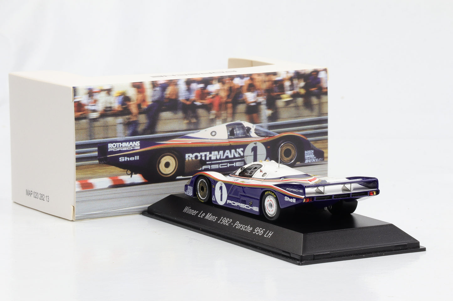 1:43 Spark Porsche 956 LH Winner Le Mans 1982 Ickx Bell #1 Dealer mit Decals