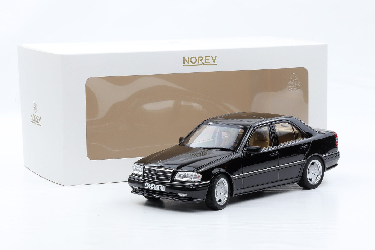 1:18 Norev Mercedes-Benz C36 AMG W202 Limousine 1993 obsidianschwarz 183381