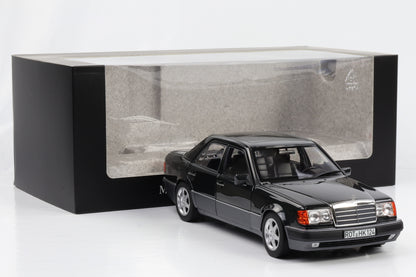 1:18 Mercedes-Benz W124 500 E 5.0 V8 blauschwarz metallic Norev dealer limited