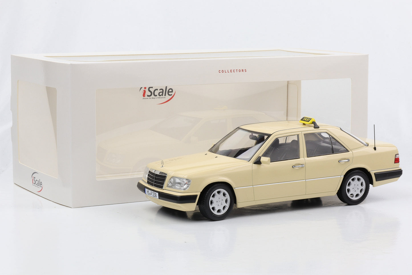 1:18 Mercedes-Benz E-Klasse E320 hellelfenbein TAXI 1989 iScale diecast