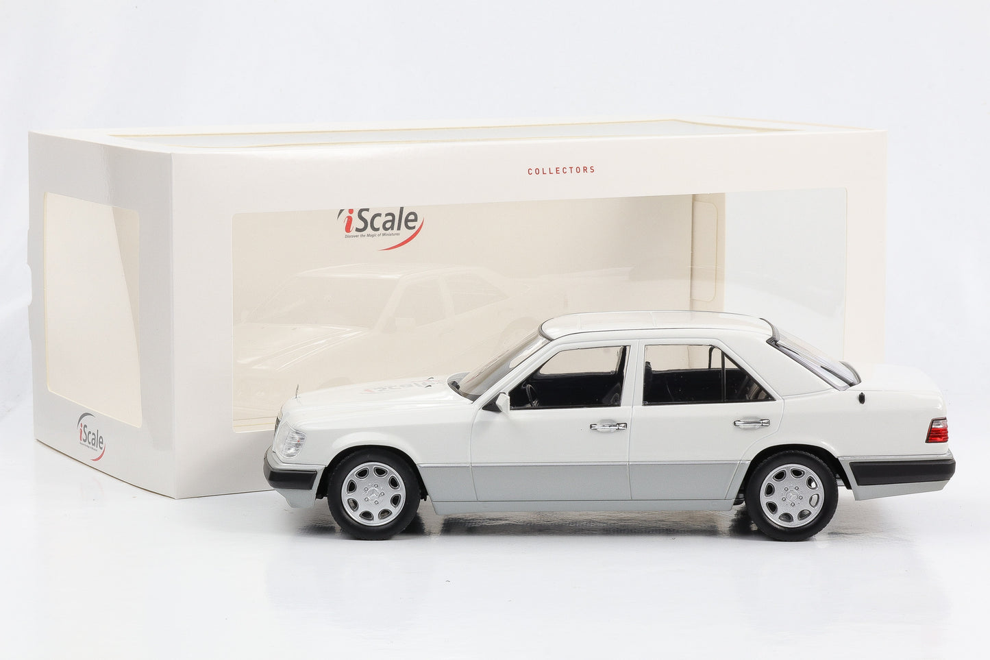 1:18 Mercedes-Benz E-Klasse E320 arktisweiß 1989 iScale diecast