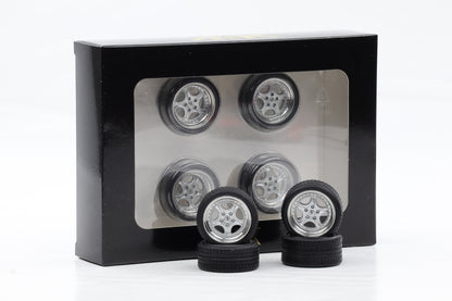 1:18 4 Felgen Set Porsche Speedline polished silber 36 mm mit Reifen KK-Scale