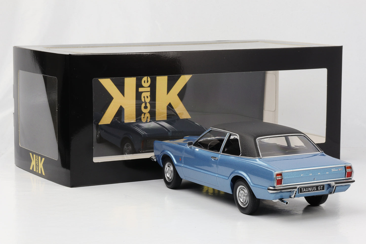 1:18 Ford Taunus GT Limousine 1971 blau metallic Dach schwarz 1:18 KK-Scale diecast