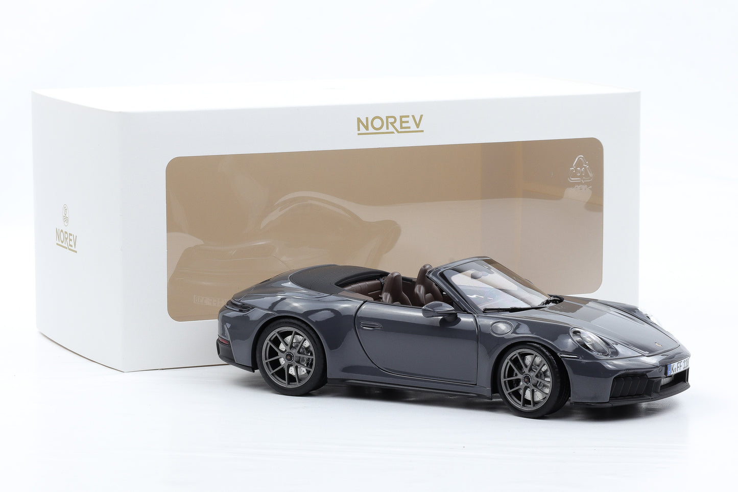 1:18 Norev Porsche 911 GTS Cabriolet 2024 Slate Grey Neo limited 200 pcs