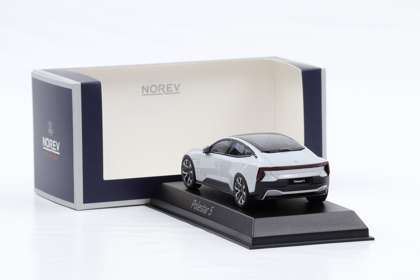 1:43 Norev Polestar 5 Sportwagen 2025 Magnesium 875012 diecast