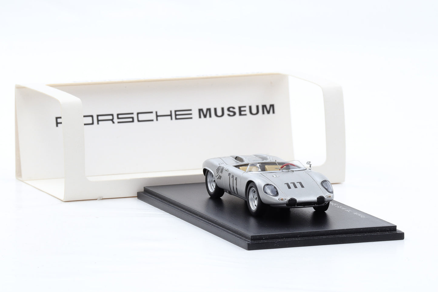 1:43 Spark Porsche 718 W-RS Spyder 1000 Km Nürbugring 1962 Museum