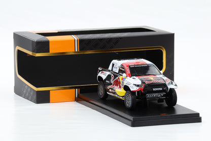 1:43 IXO Toyota GR DKR Hilux #200 Sieger Rallye Dakar 2023 Al-Attiyah Baumel