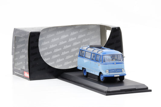 1:43 Schuco Mercedes-Benz O 319 Bus hellblau no. 02814