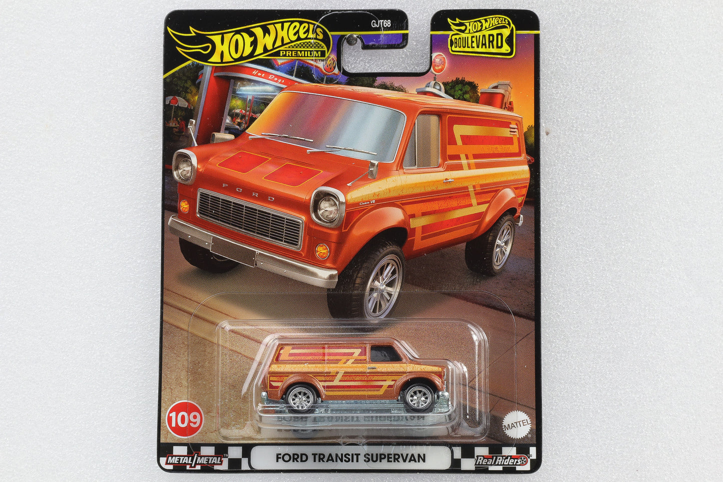 1:64 Hot Wheels Premium Boulevard Ford Transit Supervan #109