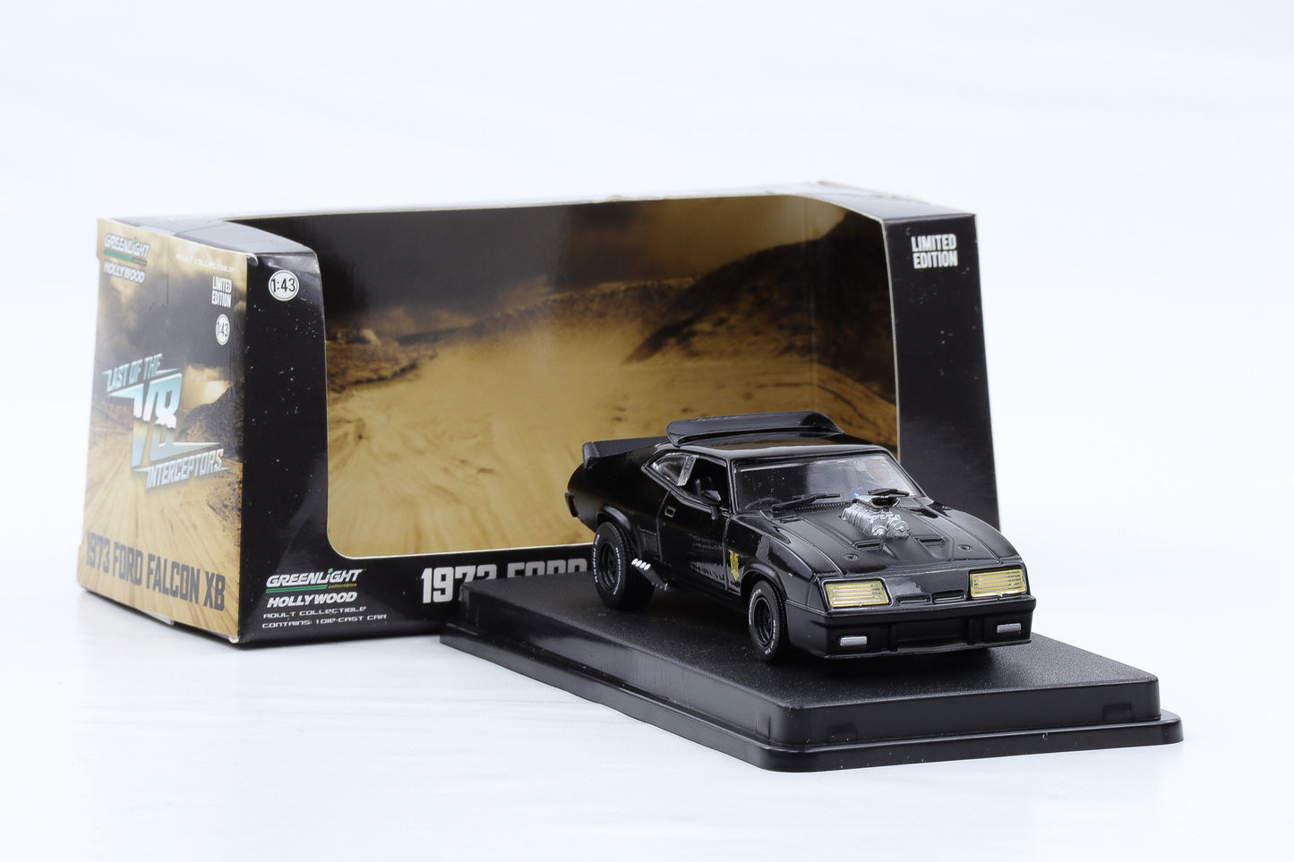 1:43 Last of the V8 Interceptors 1973 Ford Falcon XB schwarz Greenlight Hollywood