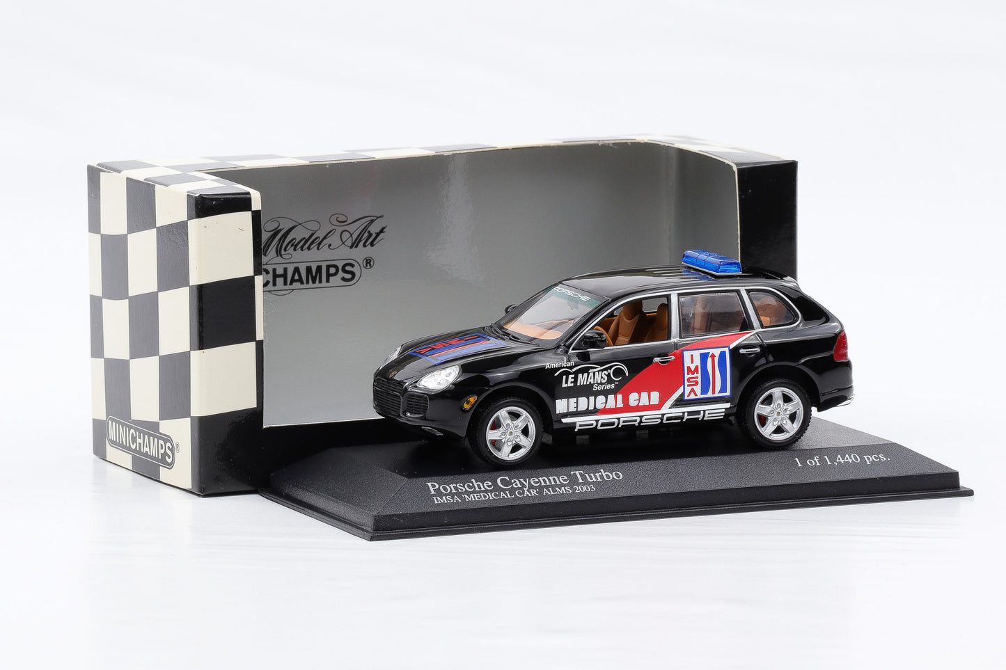 1:43 Minichamps Porsche Cayenne Turbo IMSA Medical Car ALMS 2003