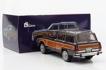 1:18 Jeep Grand Wagoneer 1991 Dover grey metallic/ wood DD-Models diecast