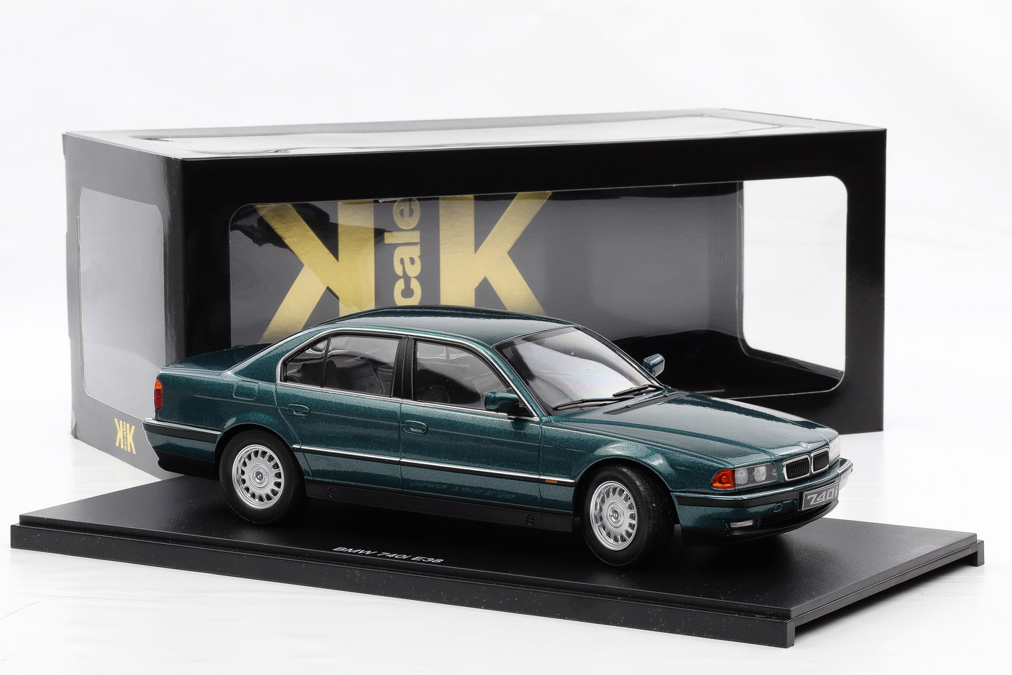1:18 kk Scale BMW 740i E38 Serie 1 1994 Ascot Green Metallic (353) Diecast