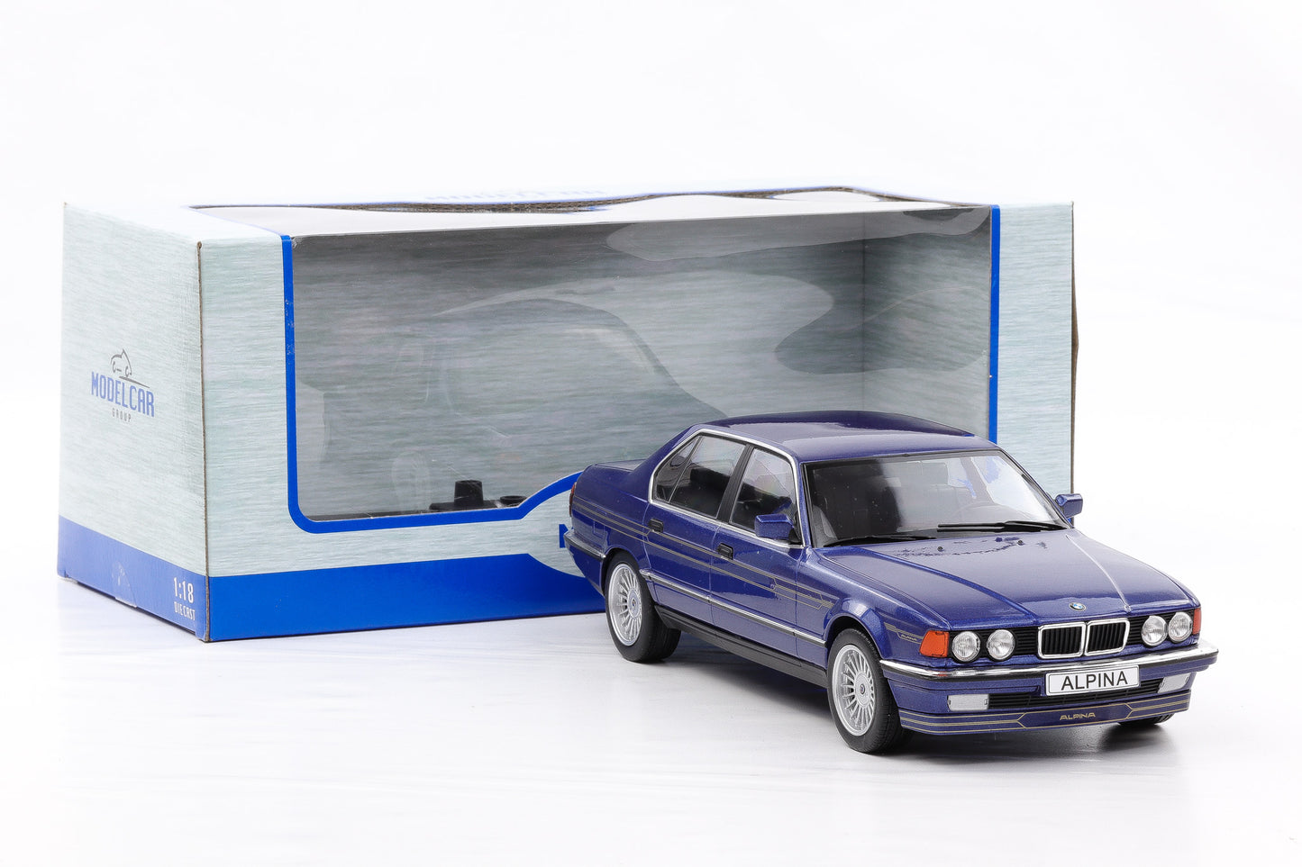1:18 MCG BMW Alpina B11 3.5 dunkelblau metallic 1992 MCG18232