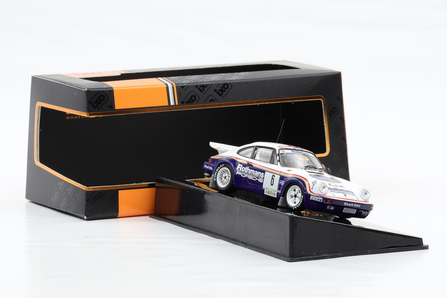 1:43 IXO Porsche 911 SC RS #6 Rothmans Winner 24h Ypres 1984