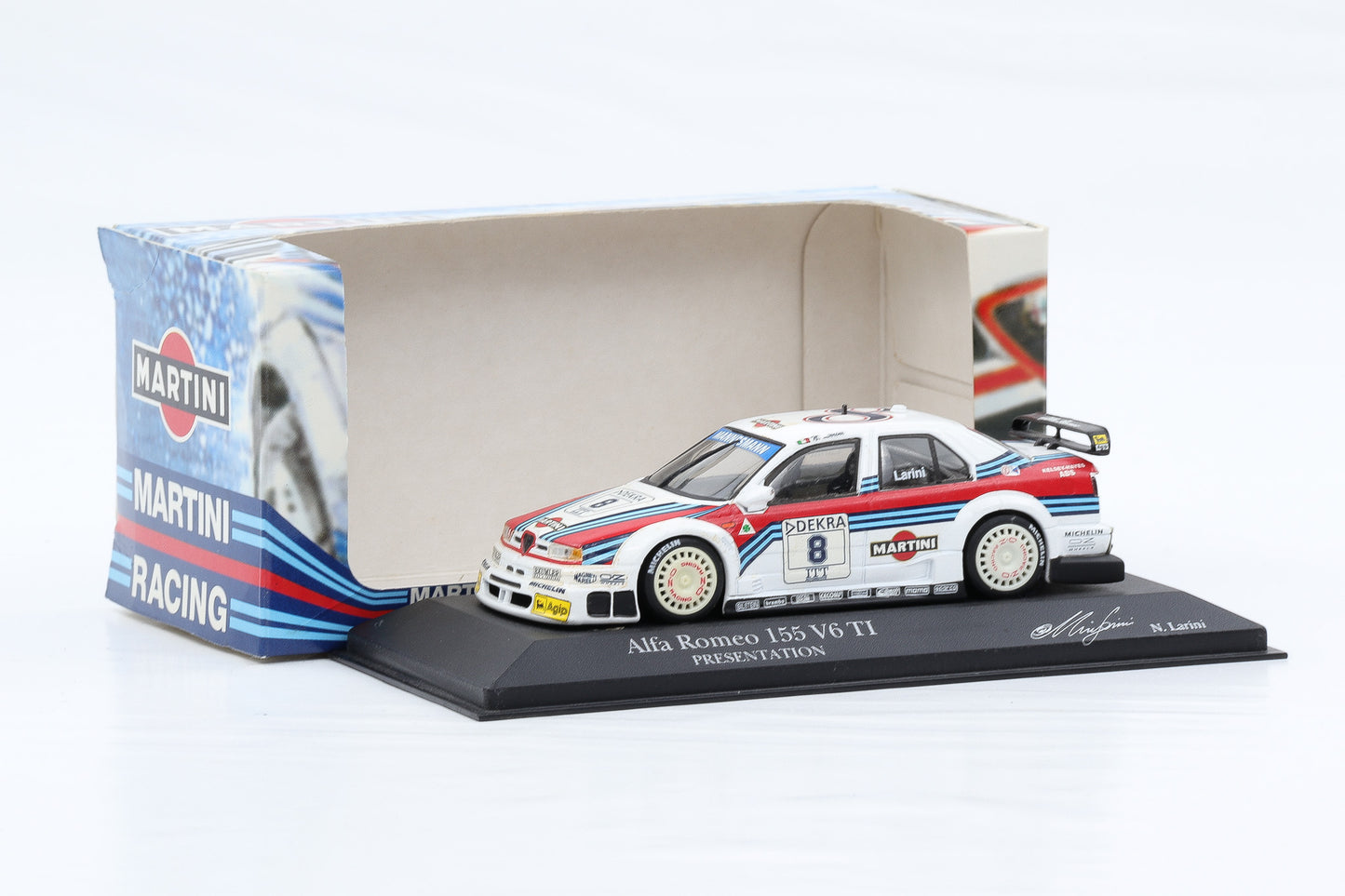 1:43 Minichamps Alfa Romeo 155 V6 TI DTM 1995 Martini Presentation Larini #8