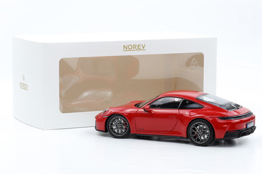 1:18 Norev Porsche 911 992.2 Carrera 4 GTS Coupe 2024 Guards red
