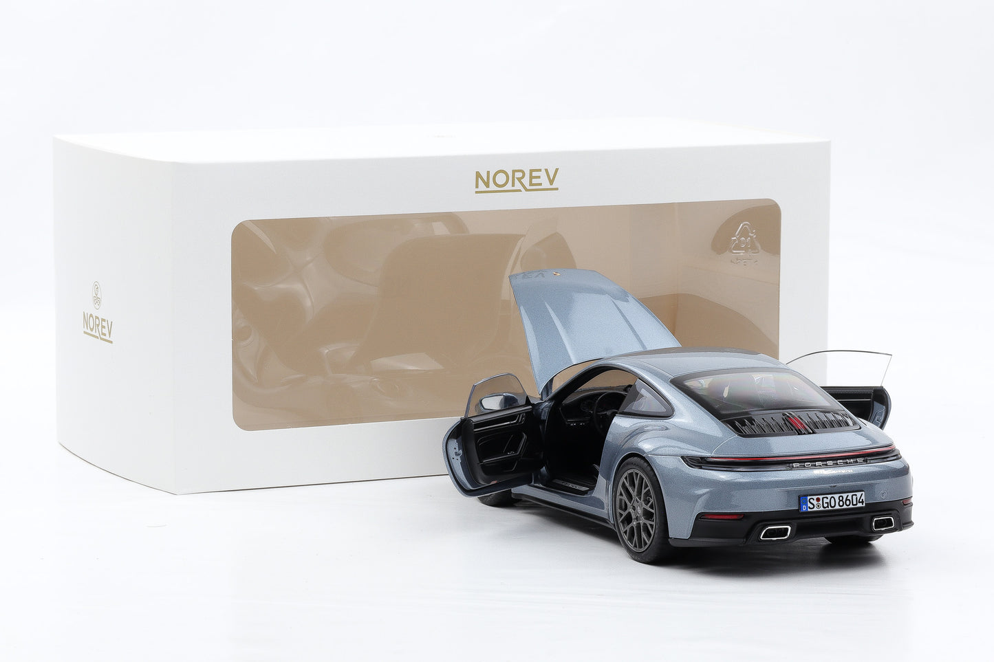 1:18 Norev Porsche 911 992.2 Carrera Coupe Polar silver metallic 2024