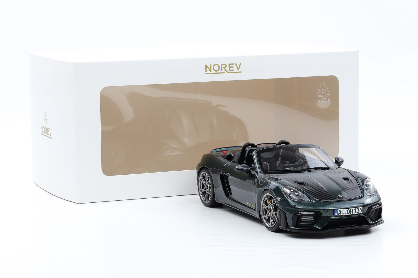 1:18 Norev Porsche 718 Spyder RS Weissach Package 2023 Forest green metallic