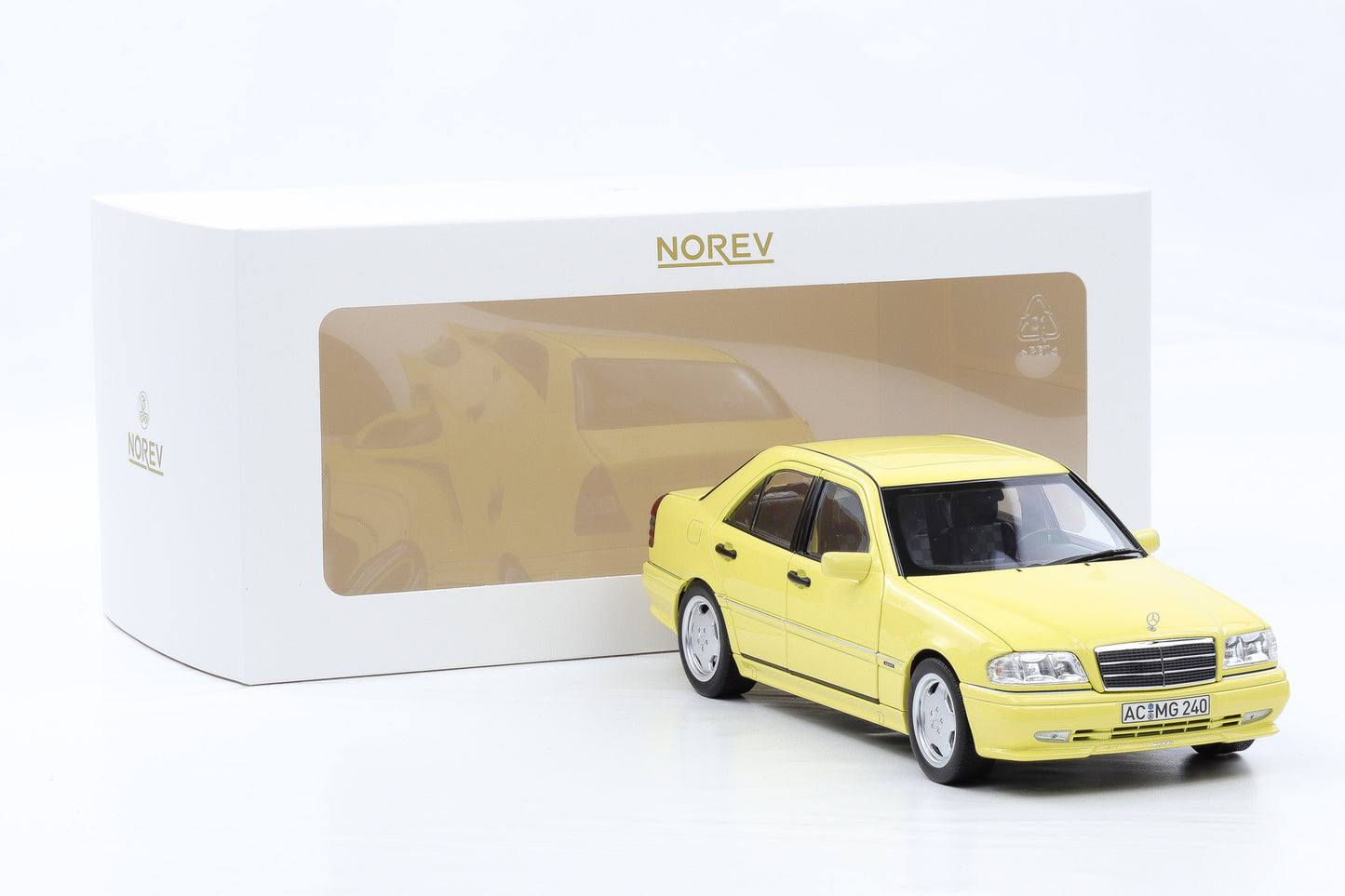 1:18 Norev Mercedes-Benz C36 AMG W202 light yellow Limousine 1993 / 200pcs