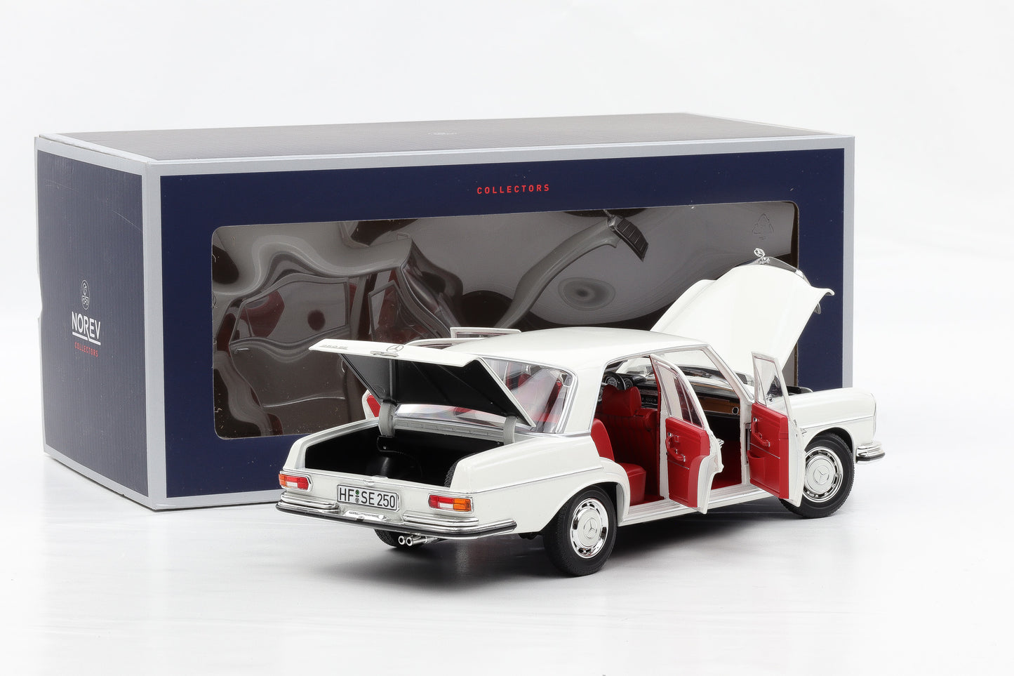 1:18 Norev Mercedes-Benz 250 SE W108 1967 weiss 183763 limited